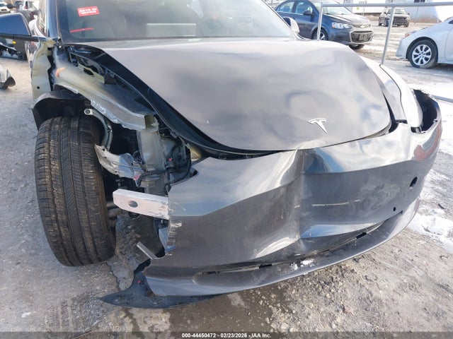Tesla Model 3 Long Range Dual Motor All-wheel Drive