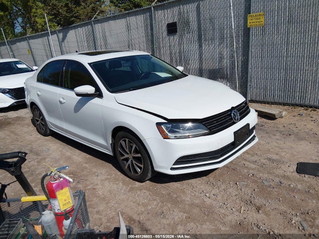 Salvage Volkswagen Jetta Image