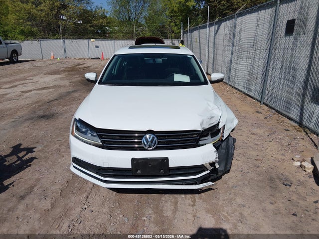 Volkswagen Jetta 1.4t Se