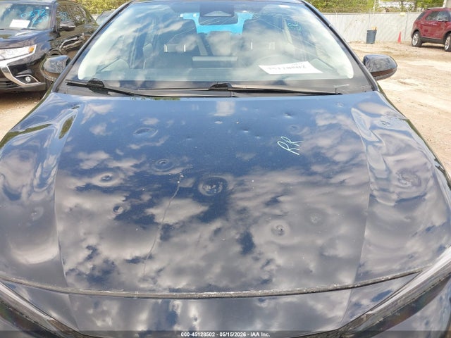 Toyota Corolla Hybrid Le