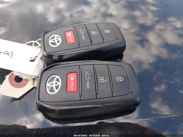Toyota Corolla Hybrid Le