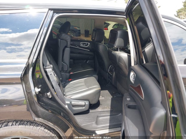INFINITI Qx Luxe Awd