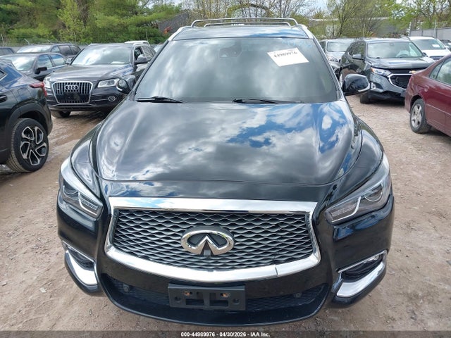 INFINITI Qx Luxe Awd