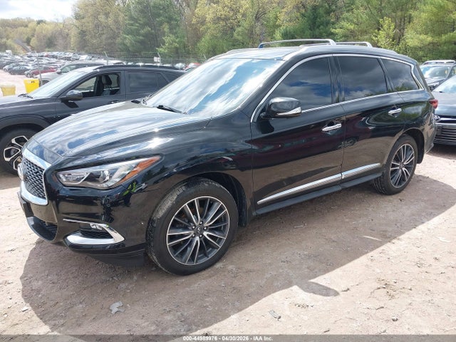 INFINITI Qx Luxe Awd