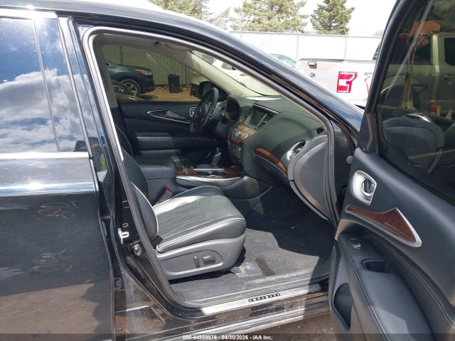 INFINITI Qx Luxe Awd