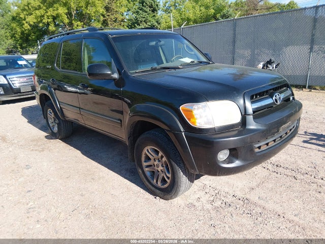 Salvage Toyota Sequoia Image