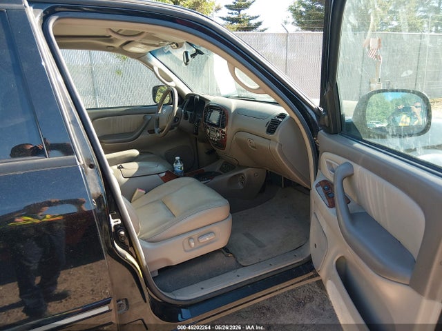 Toyota Sequoia Limited V8