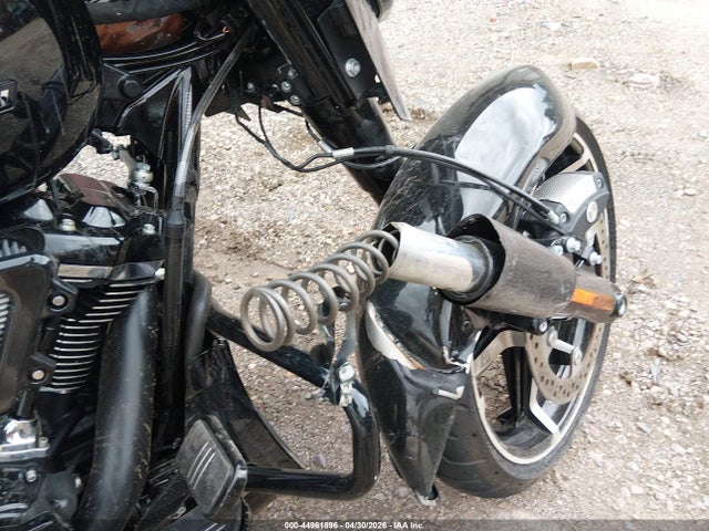 Harley-Davidson Flhx