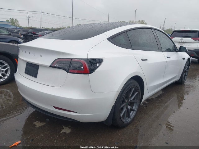 Tesla Model 3 Standard Range Plus Rear-wheel Drive