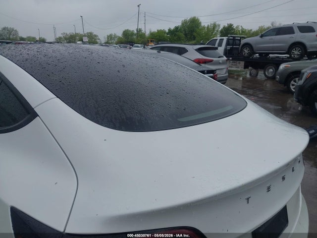 Tesla Model 3 Standard Range Plus Rear-wheel Drive