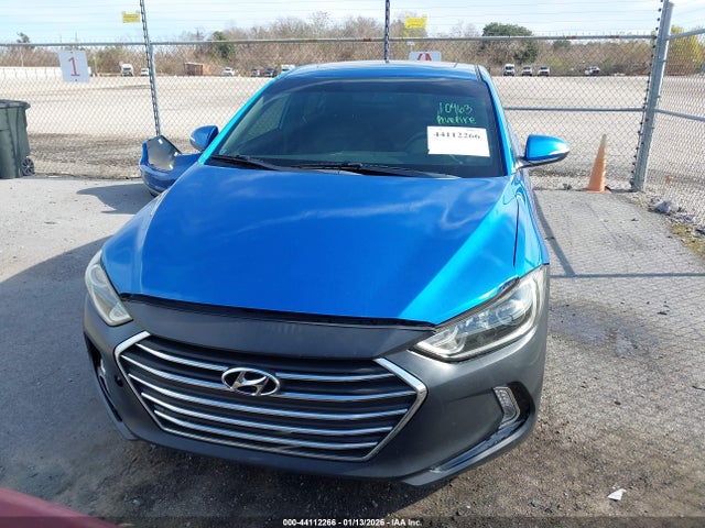 Hyundai ELANTRA Sport