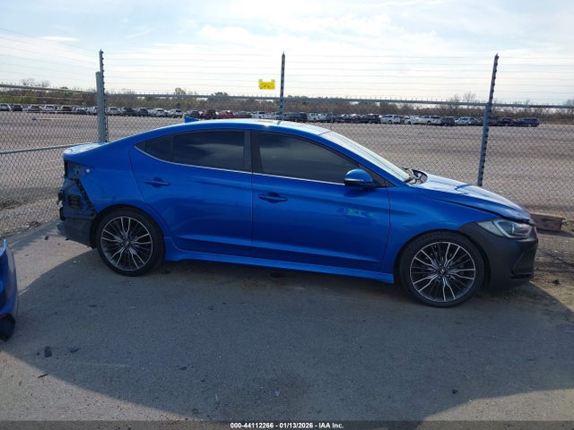 Hyundai ELANTRA Sport