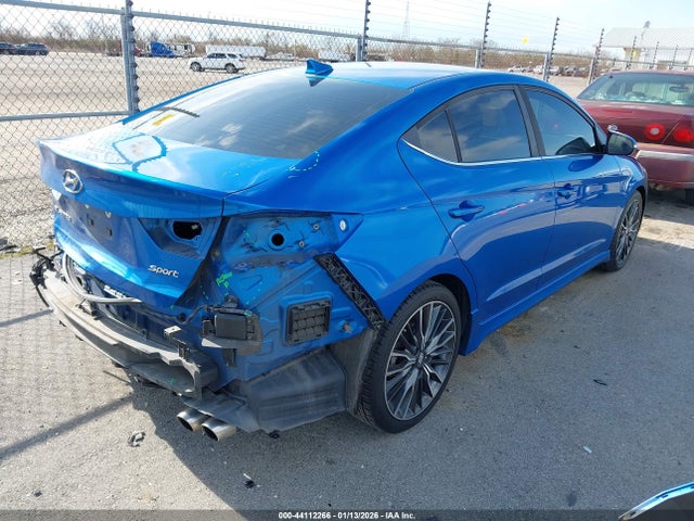 Hyundai ELANTRA Sport