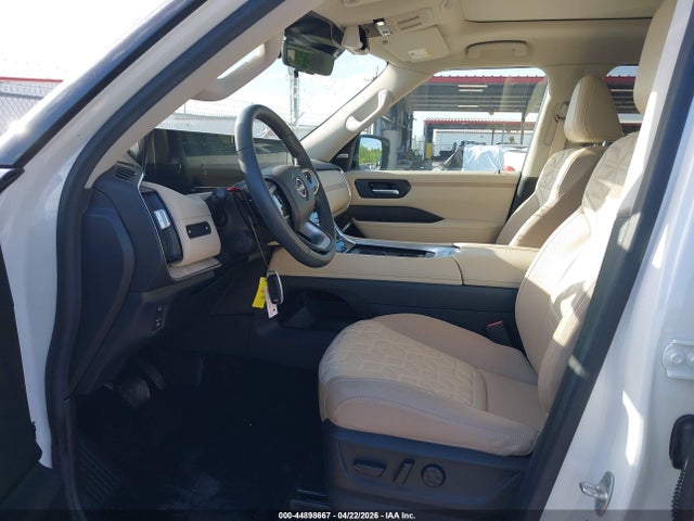 Nissan Armada Platinum 2wd