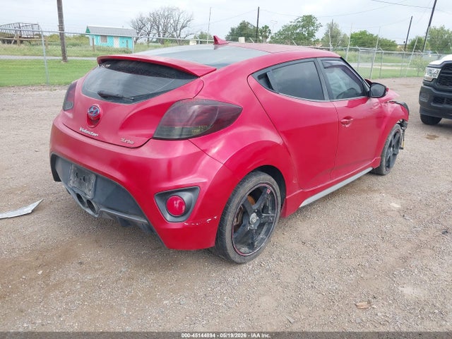 Hyundai VELOSTER Turbo