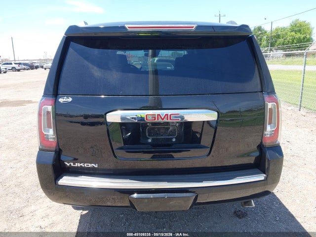 GMC Yukon Denali