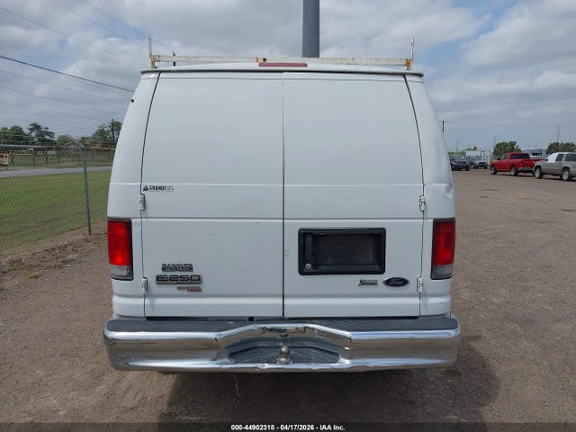 Ford E-250 Commercial