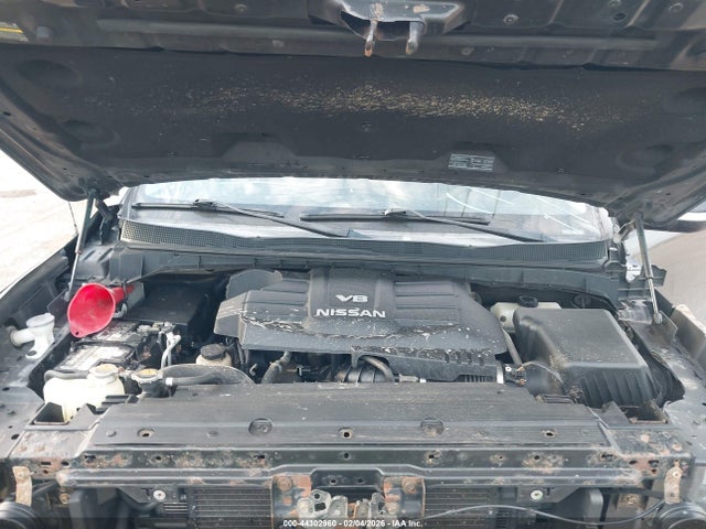 Nissan Titan Sv