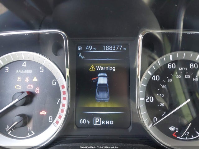 Nissan Titan Sv