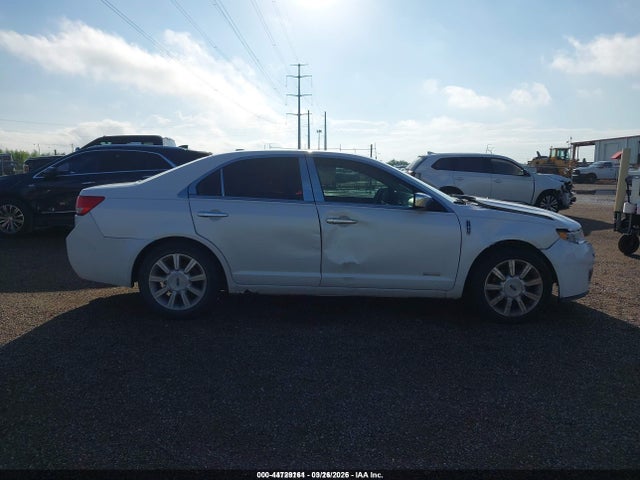 Lincoln MKZ Hybrid