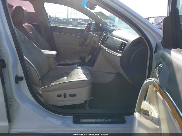 Lincoln MKZ Hybrid