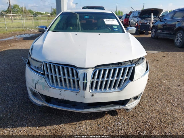 Lincoln MKZ Hybrid