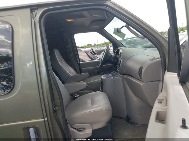 Ford E-150