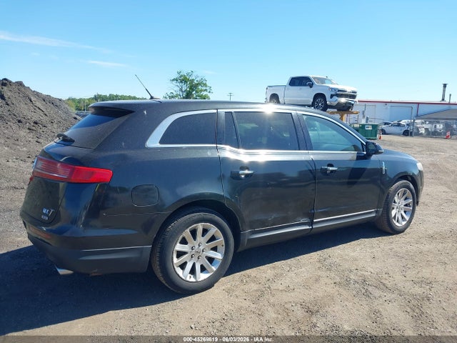 Lincoln MKT Livery