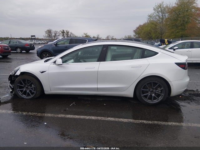 Tesla Model 3 Long Range Dual Motor All-wheel Drive