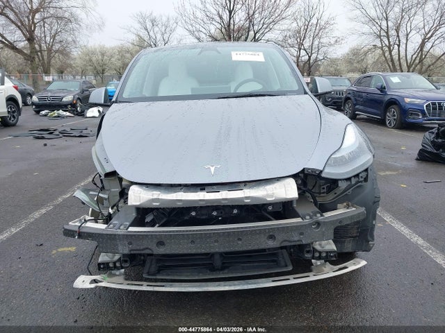 Tesla Model Y Performance Dual Motor All-wheel Drive