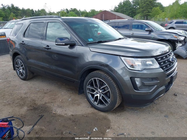 Salvage Ford Explorer Image