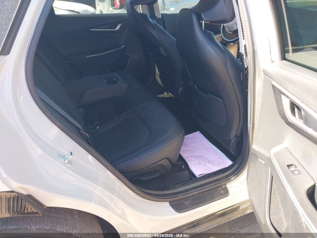 Kia EV6 Wind