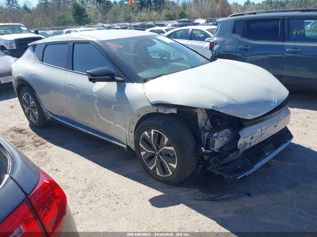 Salvage Kia EV6 Image