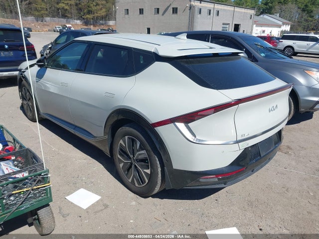 Kia EV6 Wind