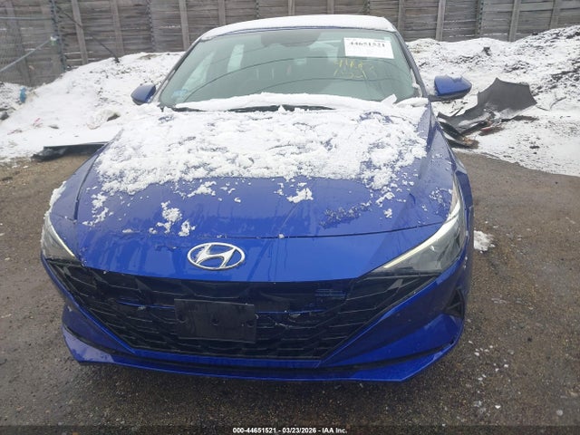 Hyundai ELANTRA Sel