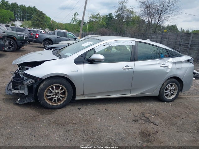 Toyota Prius Xle