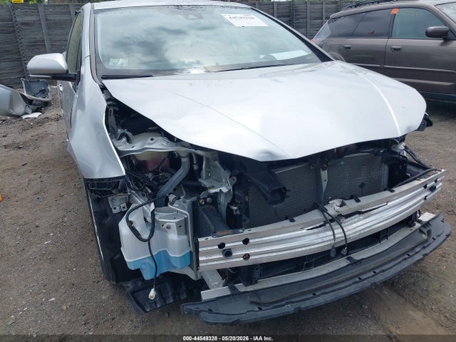 Toyota Prius Xle