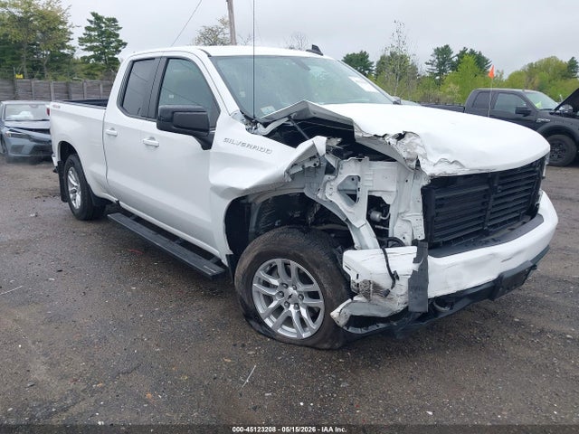 Salvage Chevrolet Silverado 1500 Image