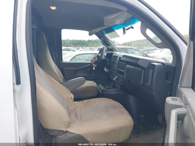 GMC Savana Work Van