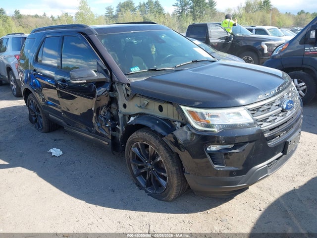 Salvage Ford Explorer Image