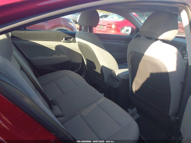 Hyundai ELANTRA Value Edition