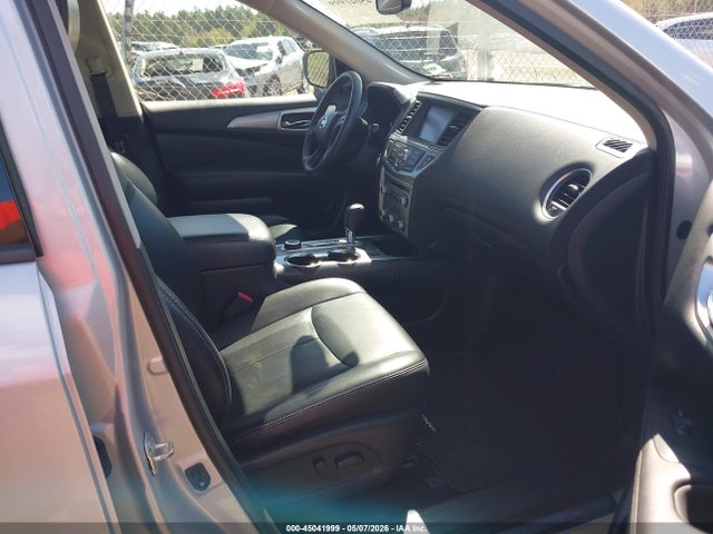Nissan Pathfinder Sl