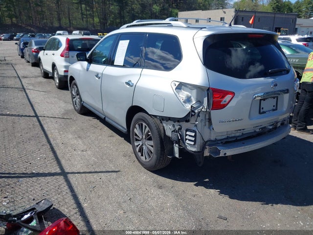 Nissan Pathfinder Sl