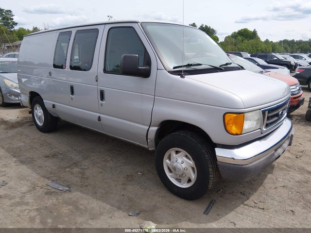 Salvage Ford E-250 Image