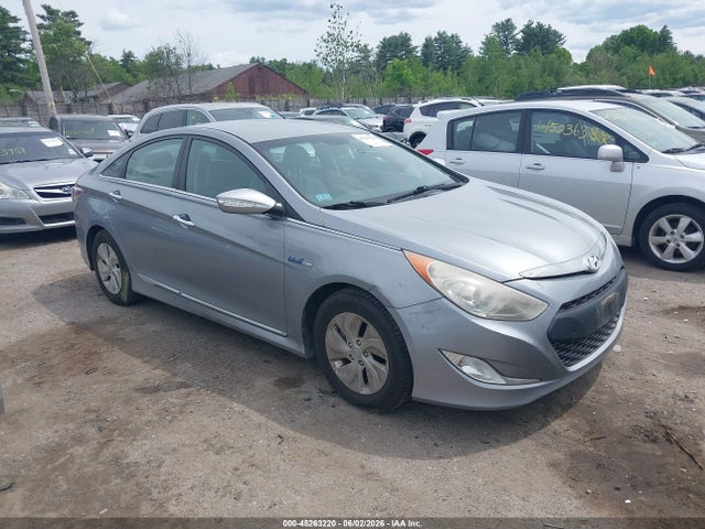 Salvage Hyundai SONATA Image