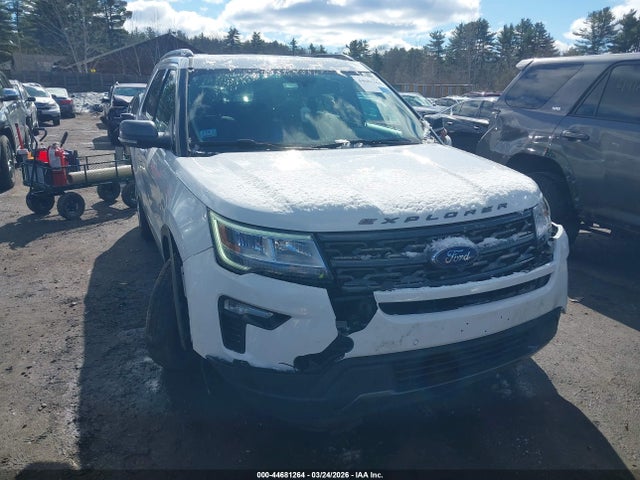 Ford Explorer Xlt