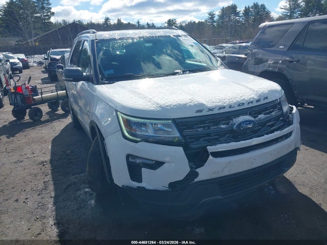Salvage Ford Explorer Image