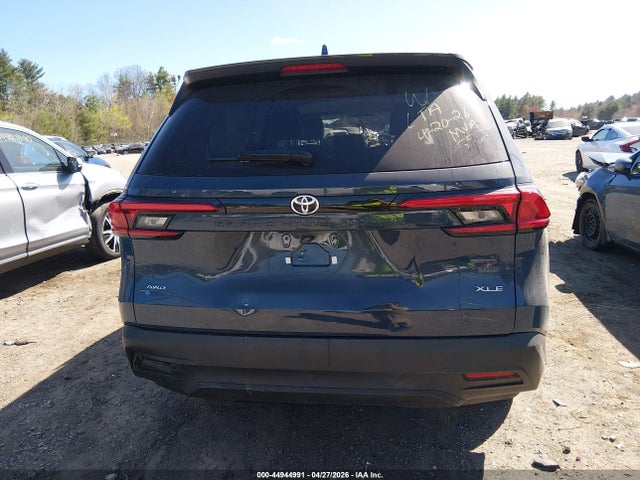 Toyota Grand Highlander Xle