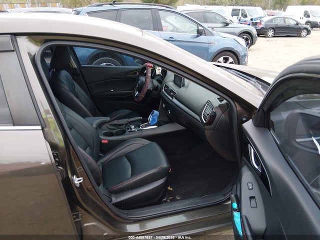 Mazda Mazda3 S Touring