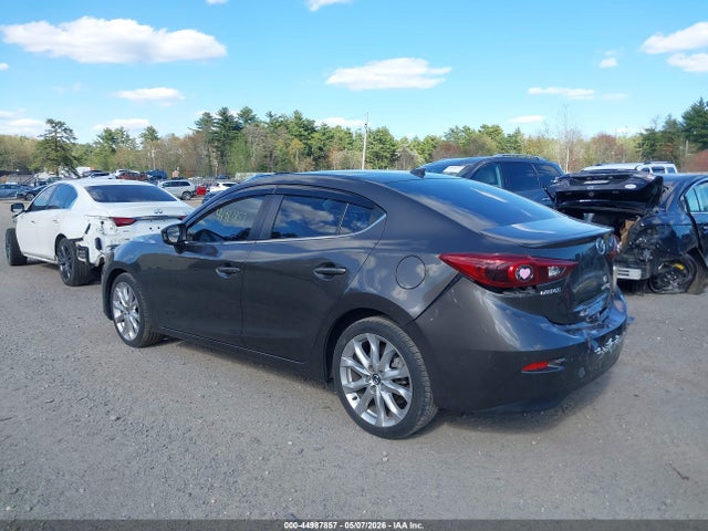 Mazda Mazda3 S Touring